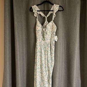 Flower Jumpsuit.NEW